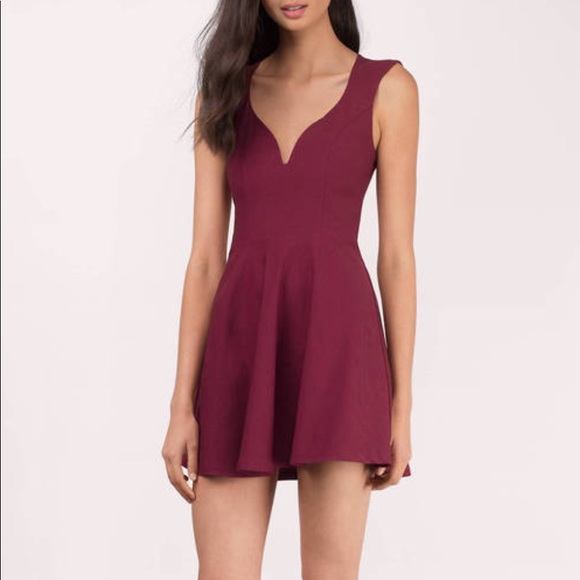 TOBI wine/maroon skater sweetheart mini dress - Picture 1 of 10